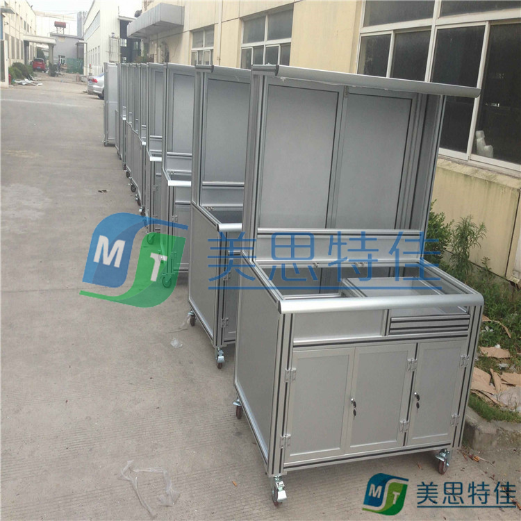 設(shè)備主機(jī)架