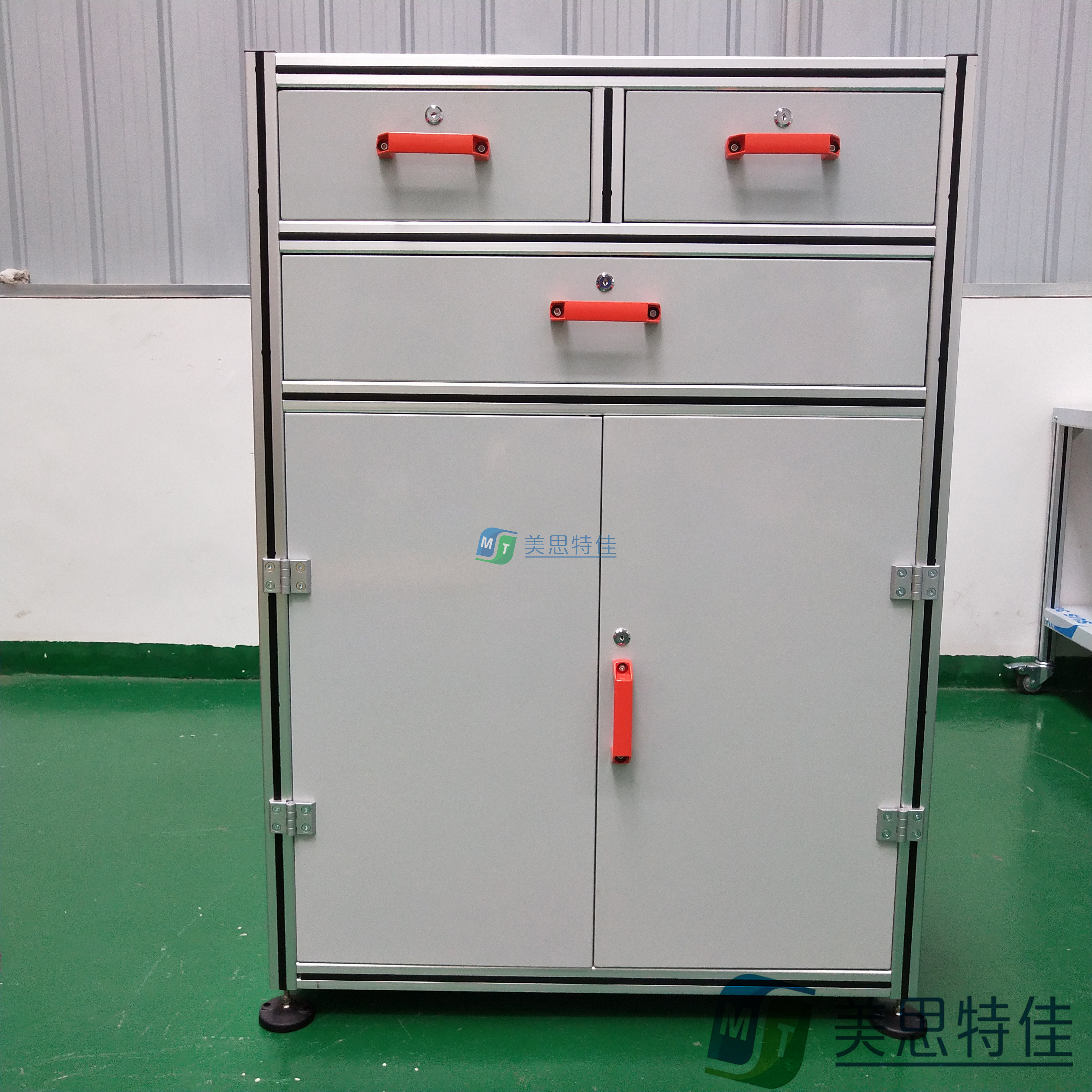 移動式設(shè)備機柜