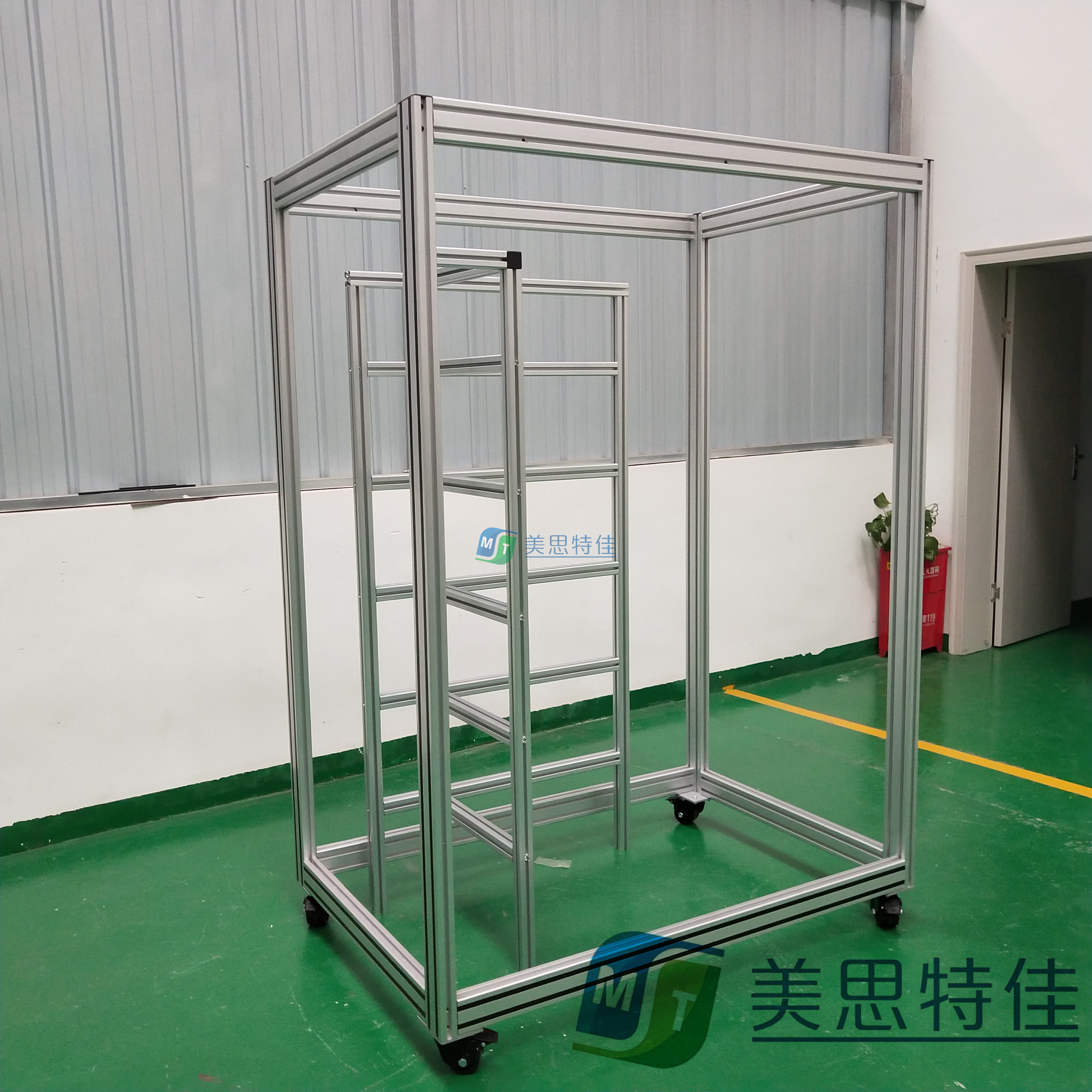 設(shè)備主機架2.jpg